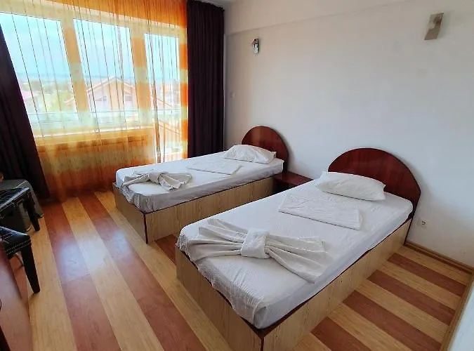 Steluta Πανσιόν